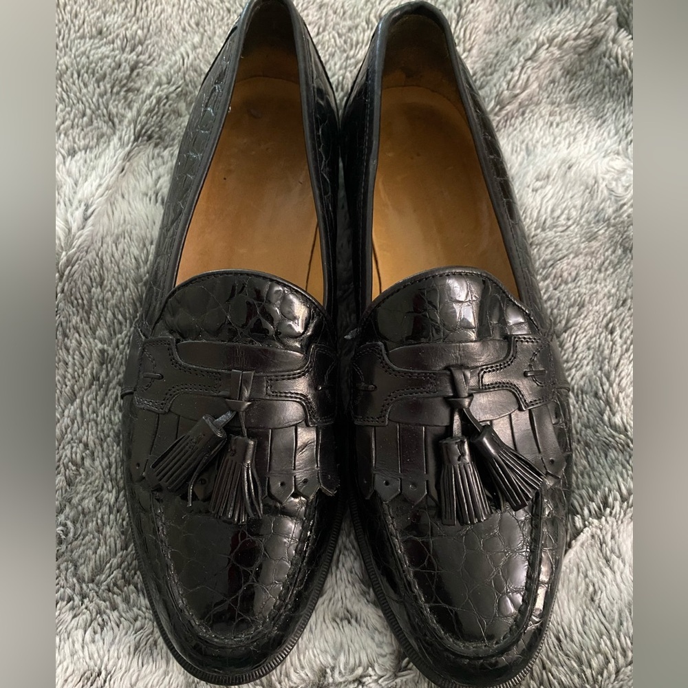 Men’s size 11 M Johnson & Murphy loafer blk